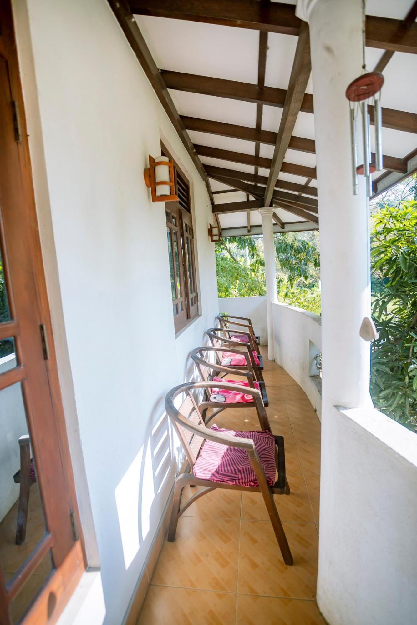 Sajini Villa Weligama Buitenkant foto